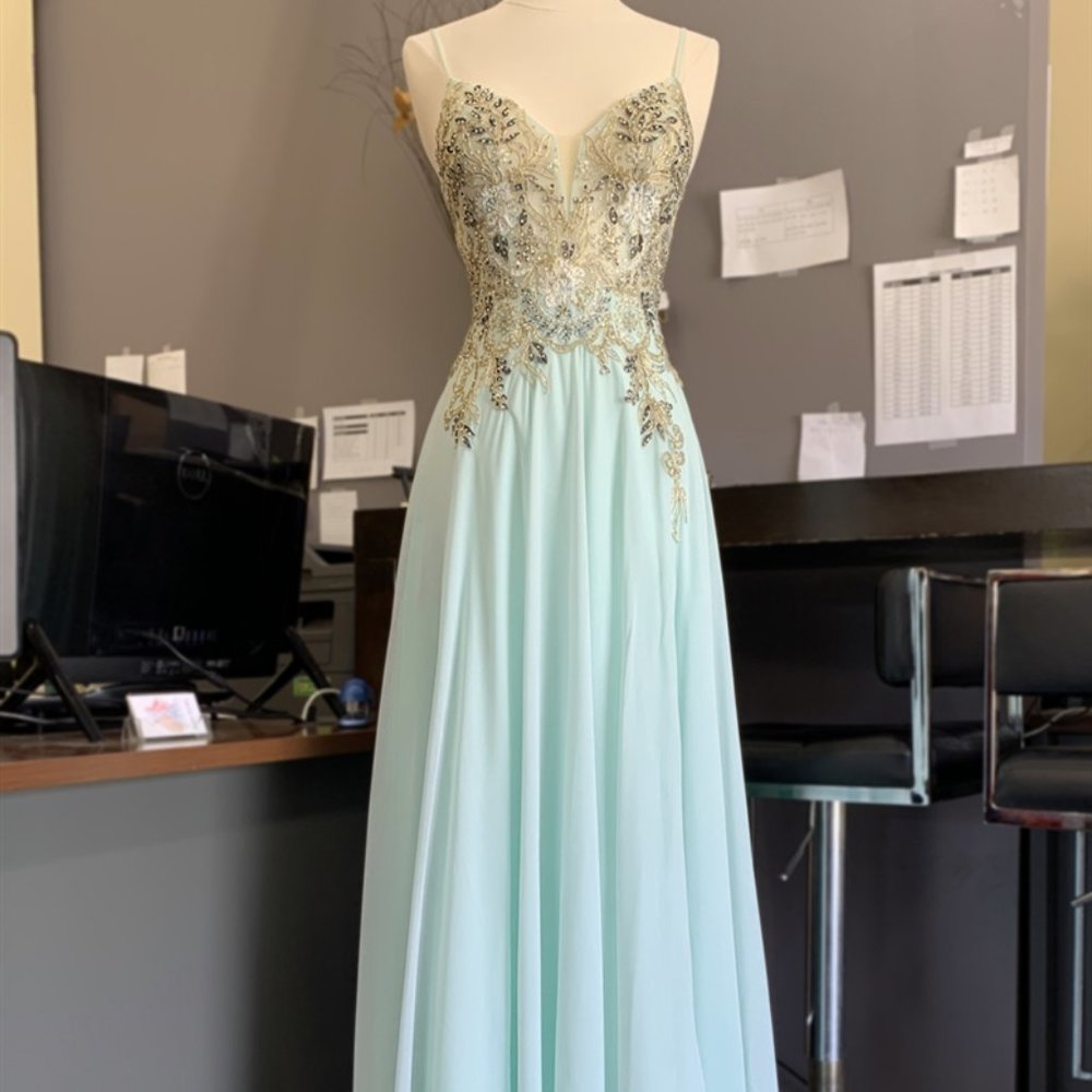 MINT Sequined Bodice Sweetheart Neck Dress AC598 - Picture 1 of 7